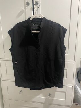 Figs Women’s scrub top